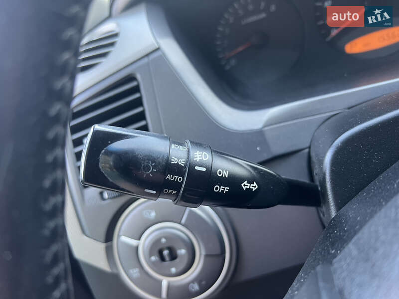 Внедорожник / Кроссовер SsangYong Kyron 2011 в Львове