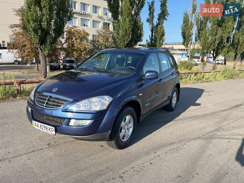 Внедорожник / Кроссовер SsangYong Kyron 2011 в Киеве