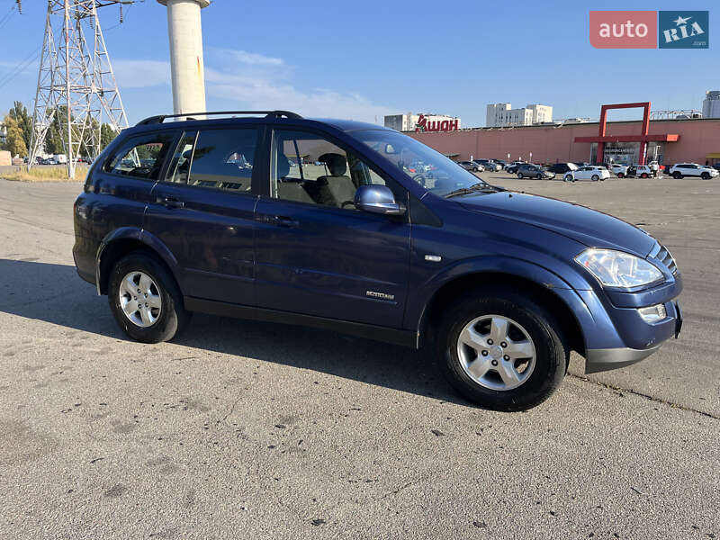 Внедорожник / Кроссовер SsangYong Kyron 2011 в Киеве