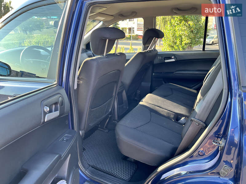 Внедорожник / Кроссовер SsangYong Kyron 2011 в Киеве