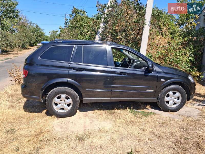 Внедорожник / Кроссовер SsangYong Kyron 2009 в Черноморске