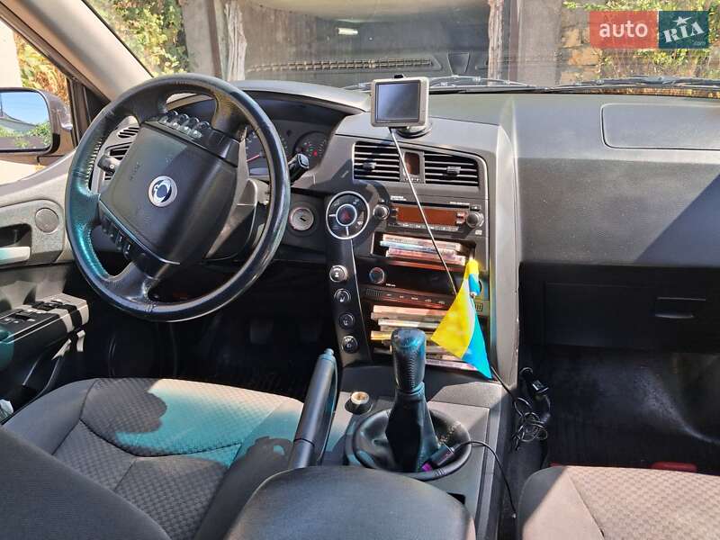 Внедорожник / Кроссовер SsangYong Kyron 2009 в Черноморске