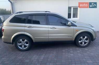 Позашляховик / Кросовер SsangYong Kyron 2007 в 
