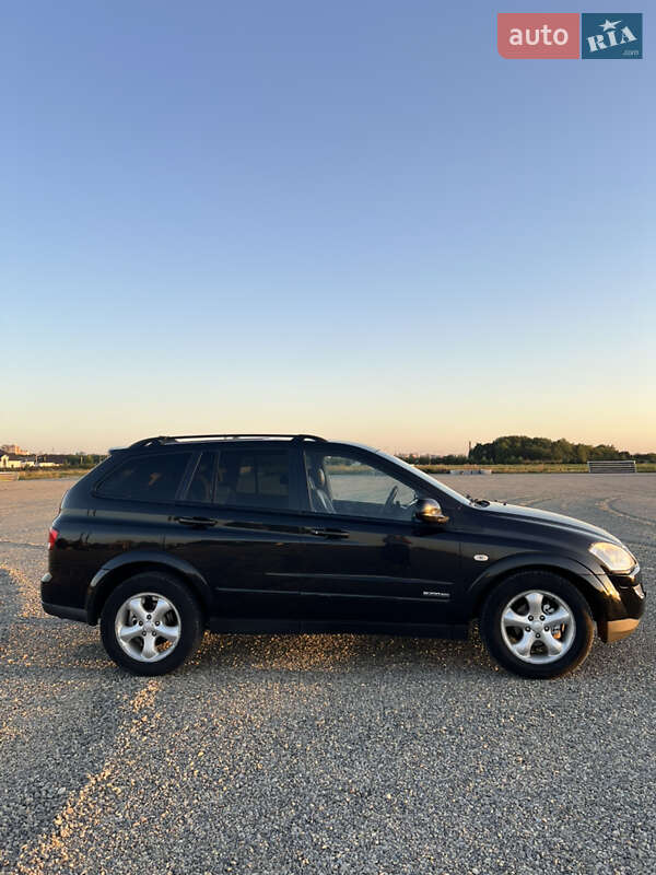 Позашляховик / Кросовер SsangYong Kyron 2008 в Тернополі