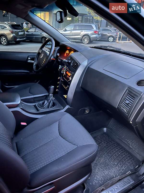 Внедорожник / Кроссовер SsangYong Kyron 2008 в Киеве