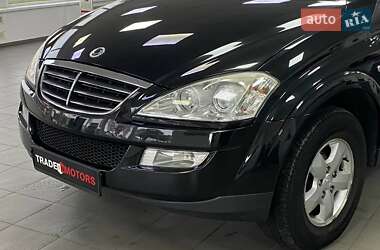 Позашляховик / Кросовер SsangYong Kyron 2010 в 