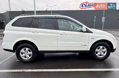 Внедорожник / Кроссовер SsangYong Kyron 2013 в 