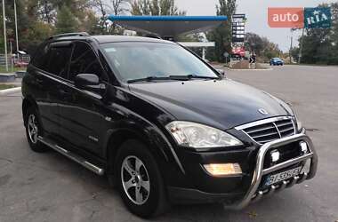 Позашляховик / Кросовер SsangYong Kyron 2010 в 
