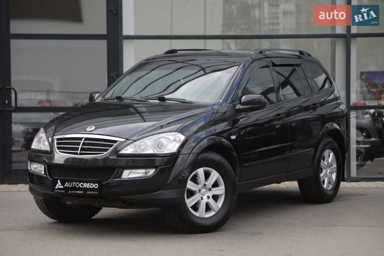 2010 SsangYong Kyron - мініатюра 12