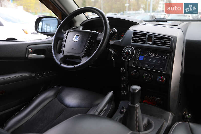 Позашляховик / Кросовер SsangYong Kyron 2010 в Харкові