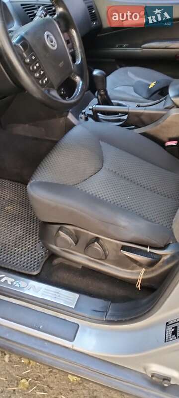 Позашляховик / Кросовер SsangYong Kyron 2008 в Львові фото 9 Позашляховик / Кросовер SsangYong Kyron 2008 в Львові