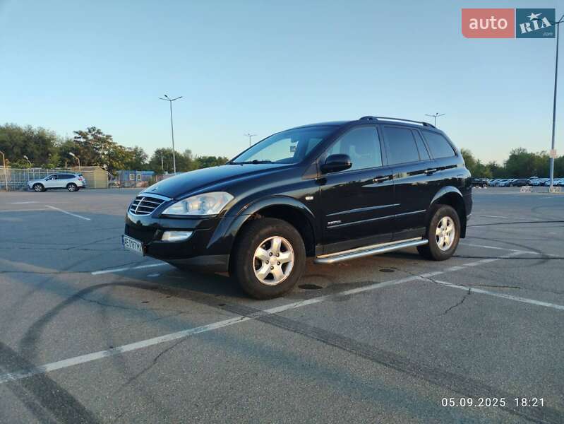 Внедорожник / Кроссовер SsangYong Kyron 2010 в Днепре