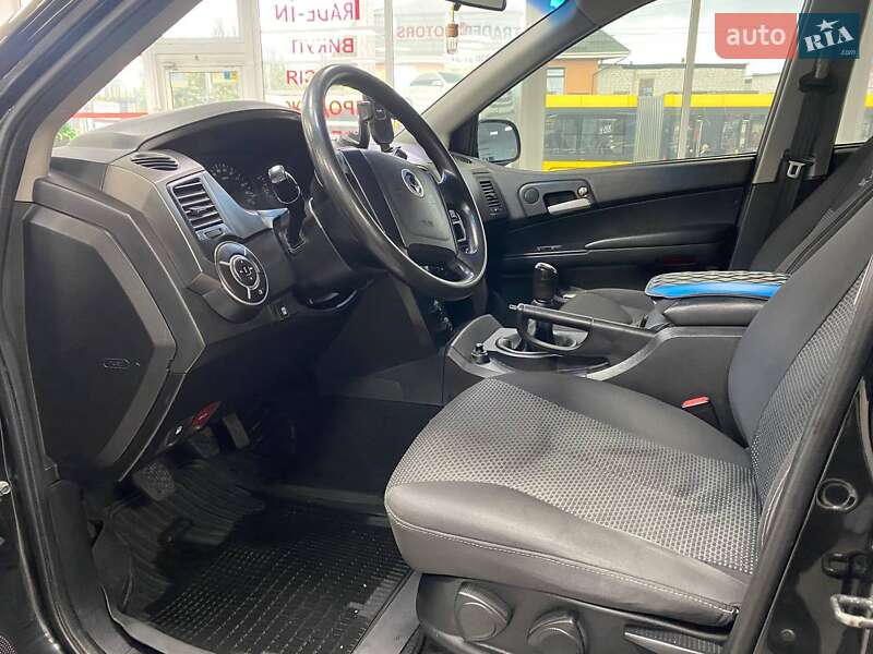 Позашляховик / Кросовер SsangYong Kyron 2010 в Києві