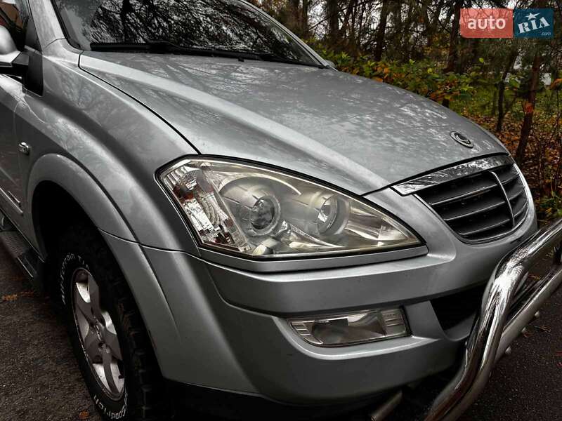 Позашляховик / Кросовер SsangYong Kyron 2010 в Києві