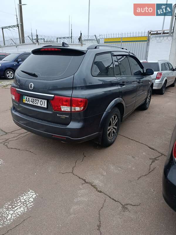 Позашляховик / Кросовер SsangYong Kyron 2014 в Києві