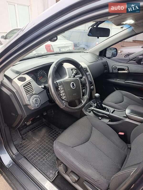 Позашляховик / Кросовер SsangYong Kyron 2014 в Києві