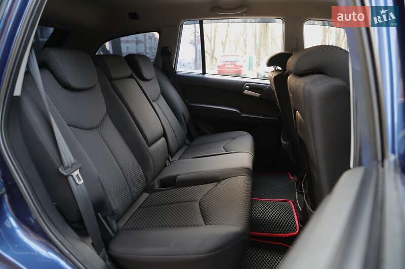 Внедорожник / Кроссовер SsangYong Kyron 2011 в Харькове