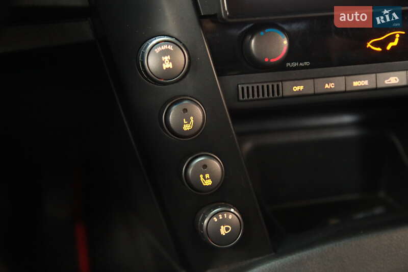 Внедорожник / Кроссовер SsangYong Kyron 2011 в Харькове