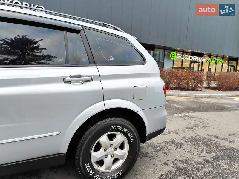 Позашляховик / Кросовер SsangYong Kyron 2010 в Києві фото 8 Позашляховик / Кросовер SsangYong Kyron 2010 в Києві