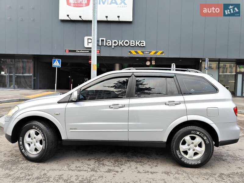 Позашляховик / Кросовер SsangYong Kyron 2010 в Києві фото 10 Позашляховик / Кросовер SsangYong Kyron 2010 в Києві