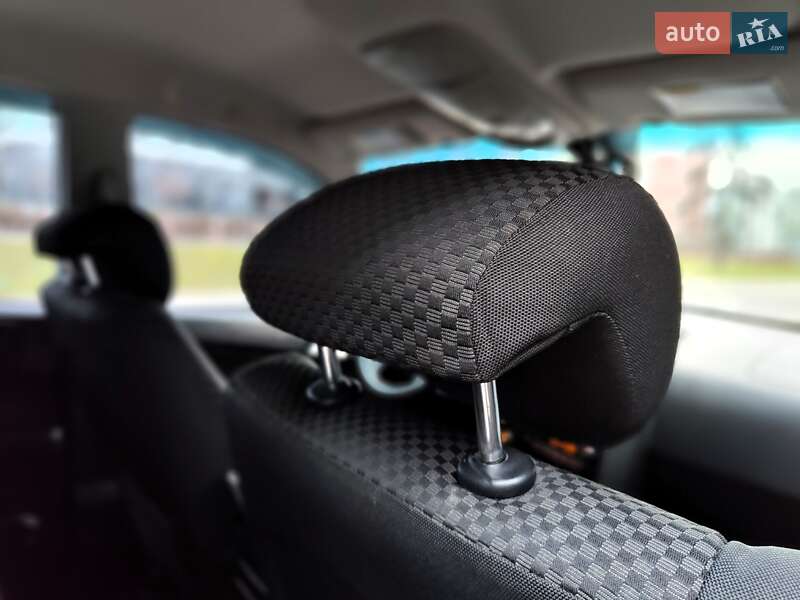 Позашляховик / Кросовер SsangYong Kyron 2010 в Києві фото 58 Позашляховик / Кросовер SsangYong Kyron 2010 в Києві