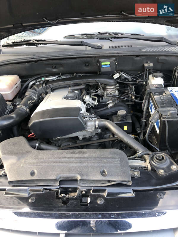 Внедорожник / Кроссовер SsangYong Kyron 2013 в Киеве