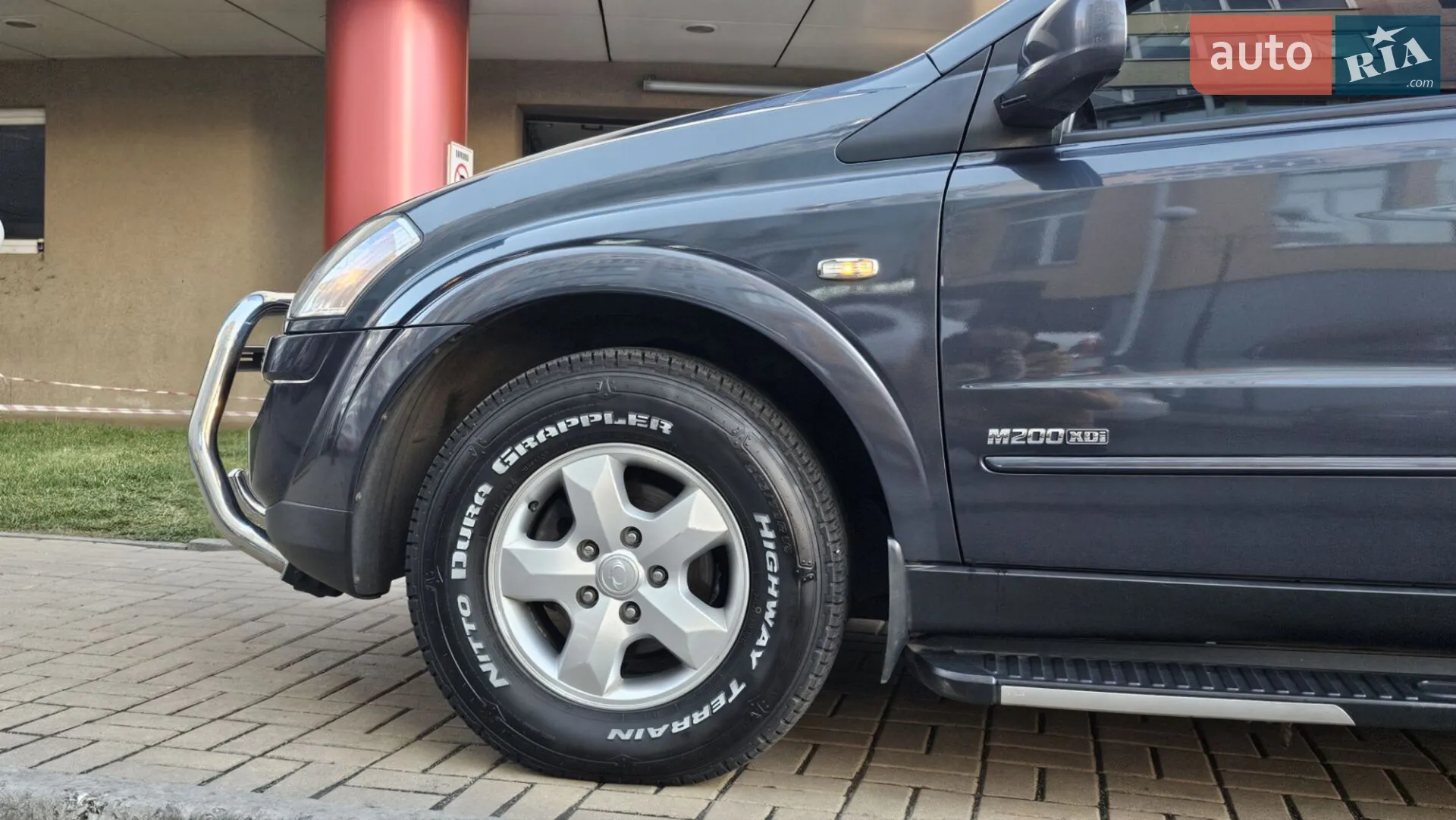 2012 SsangYong Kyron - мініатюра 10