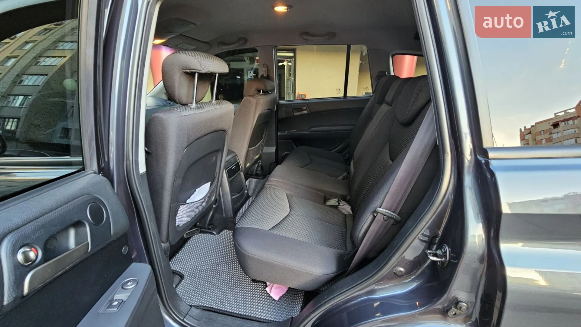 2012 SsangYong Kyron - мініатюра 21