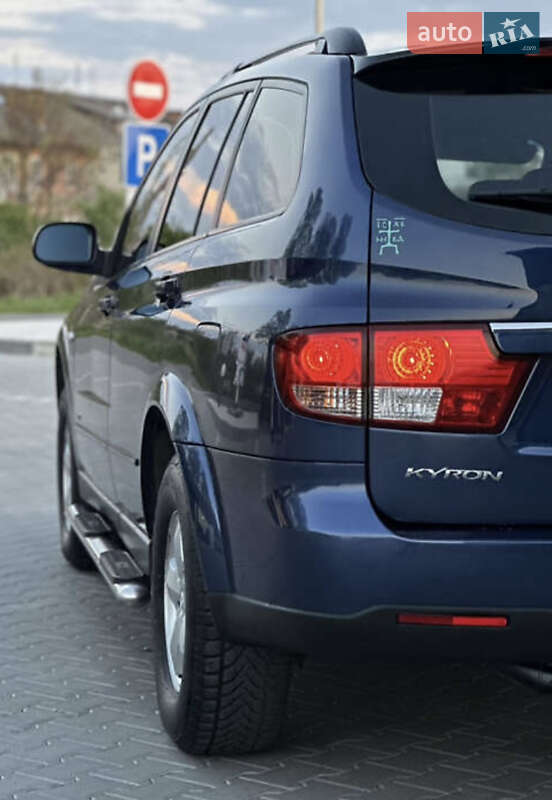 Позашляховик / Кросовер SsangYong Kyron 2011 в Львові