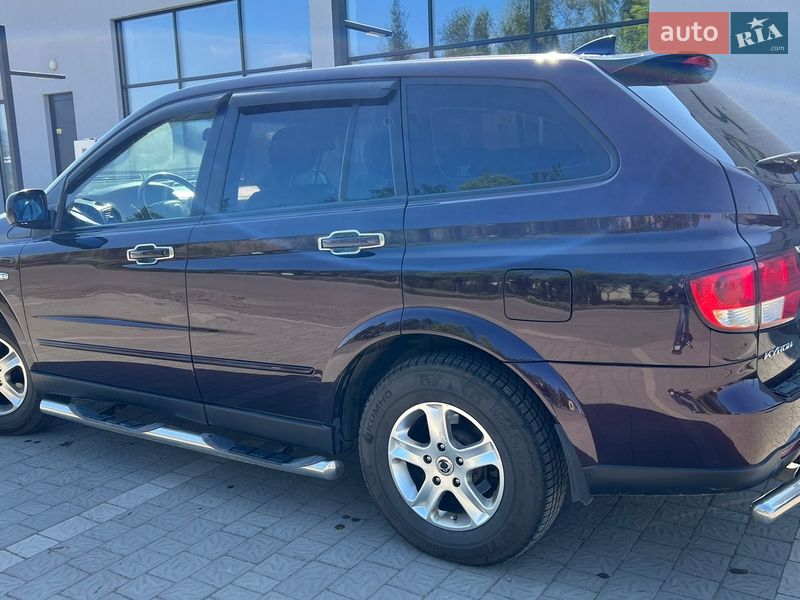 Внедорожник / Кроссовер SsangYong Kyron 2010 в Ужгороде