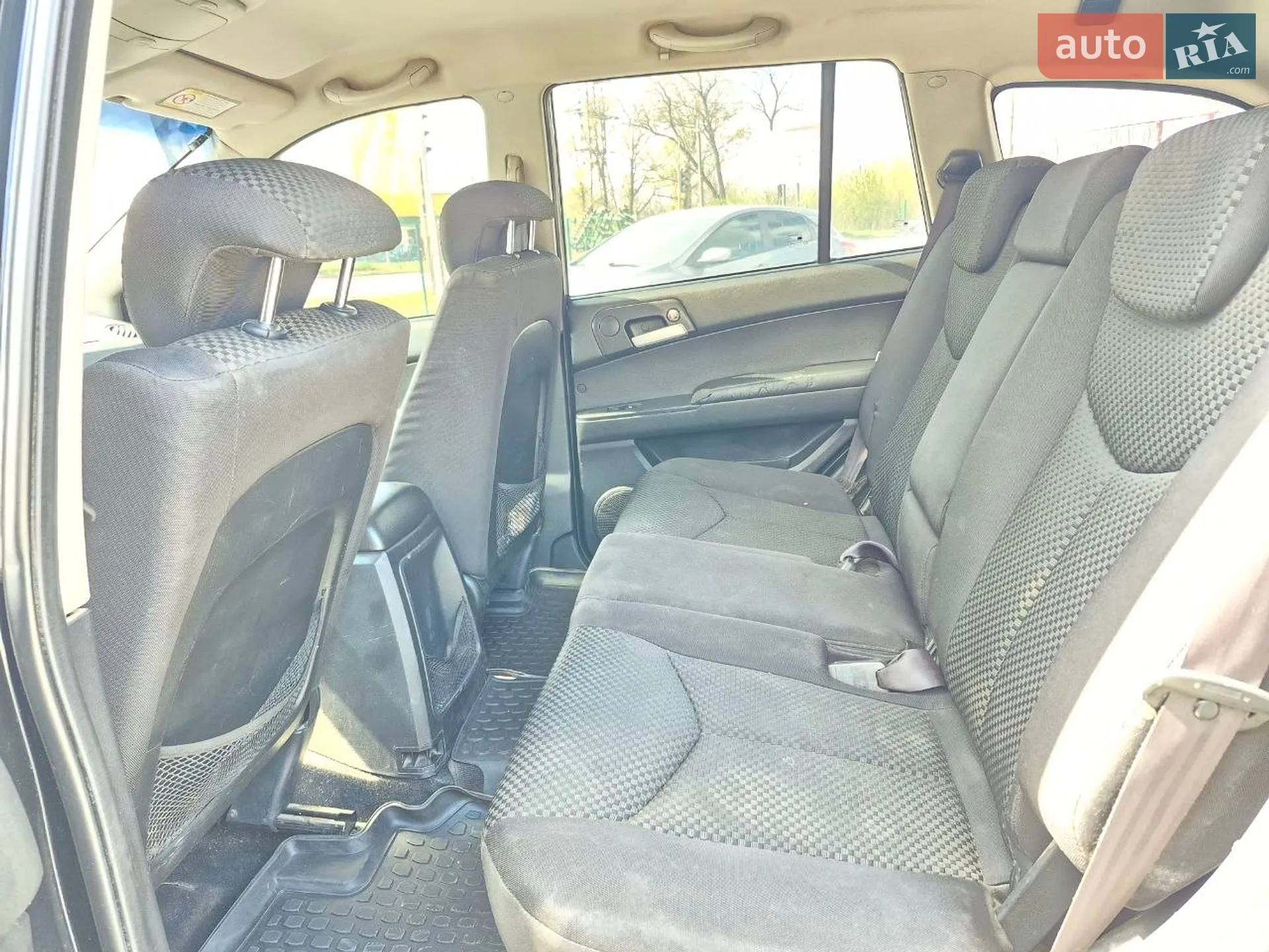 2010 SsangYong Kyron - мініатюра 14