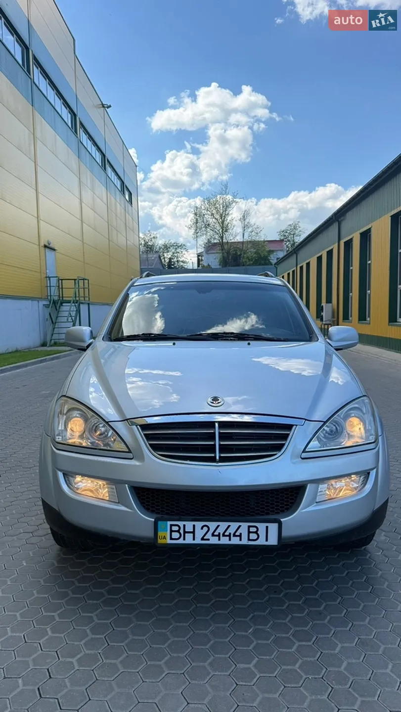 2011 SsangYong Kyron - мініатюра 2
