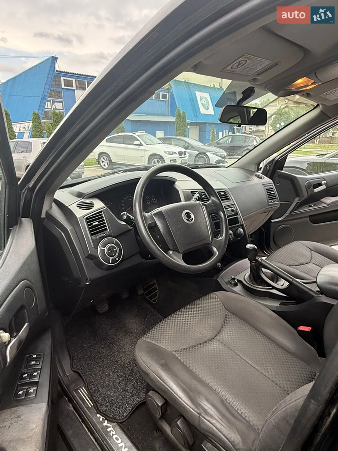 2010 SsangYong Kyron - мініатюра 15