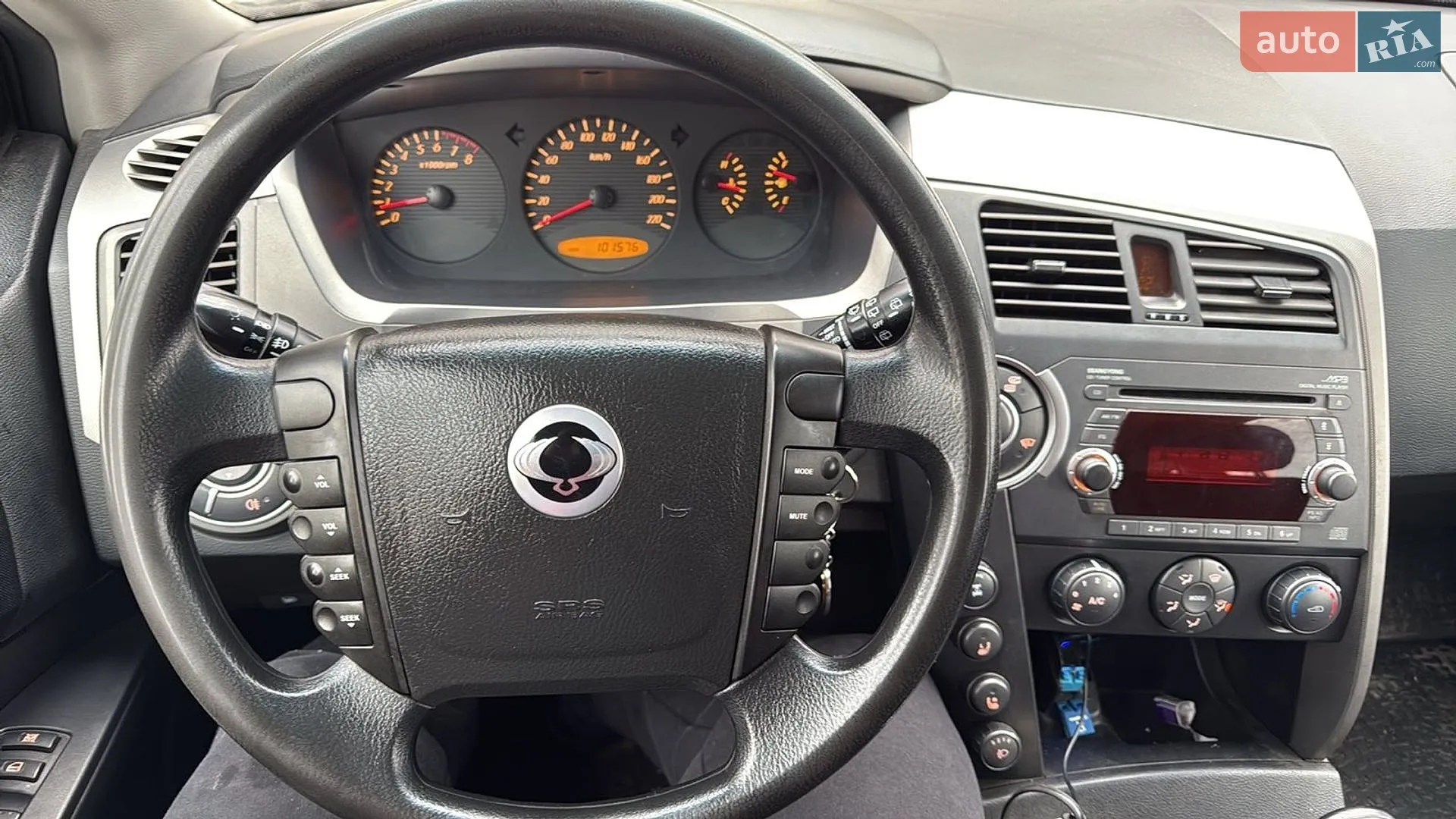 2013 SsangYong Kyron - мініатюра 5