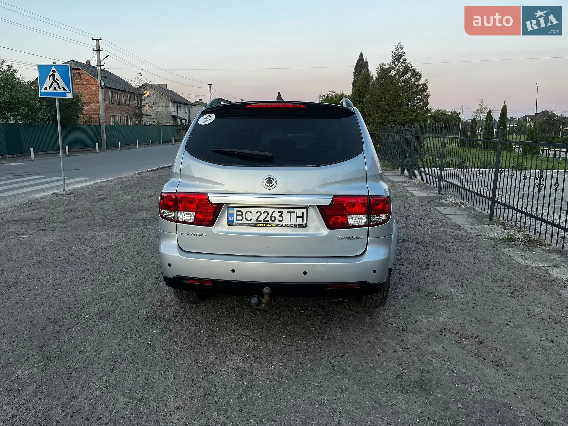 2010 SsangYong Kyron - мініатюра 3