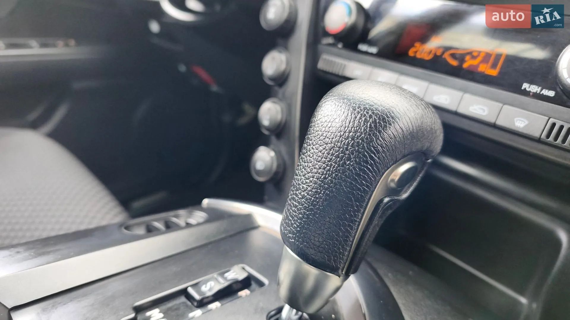 2010 SsangYong Kyron - мініатюра 33