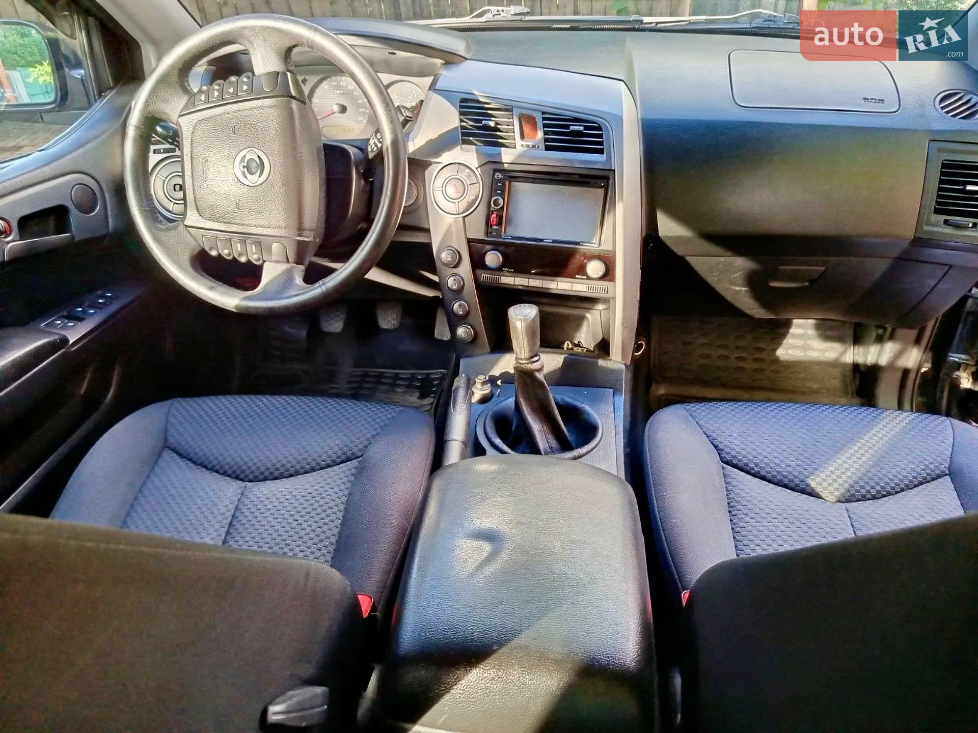 2011 SsangYong Kyron - мініатюра 12