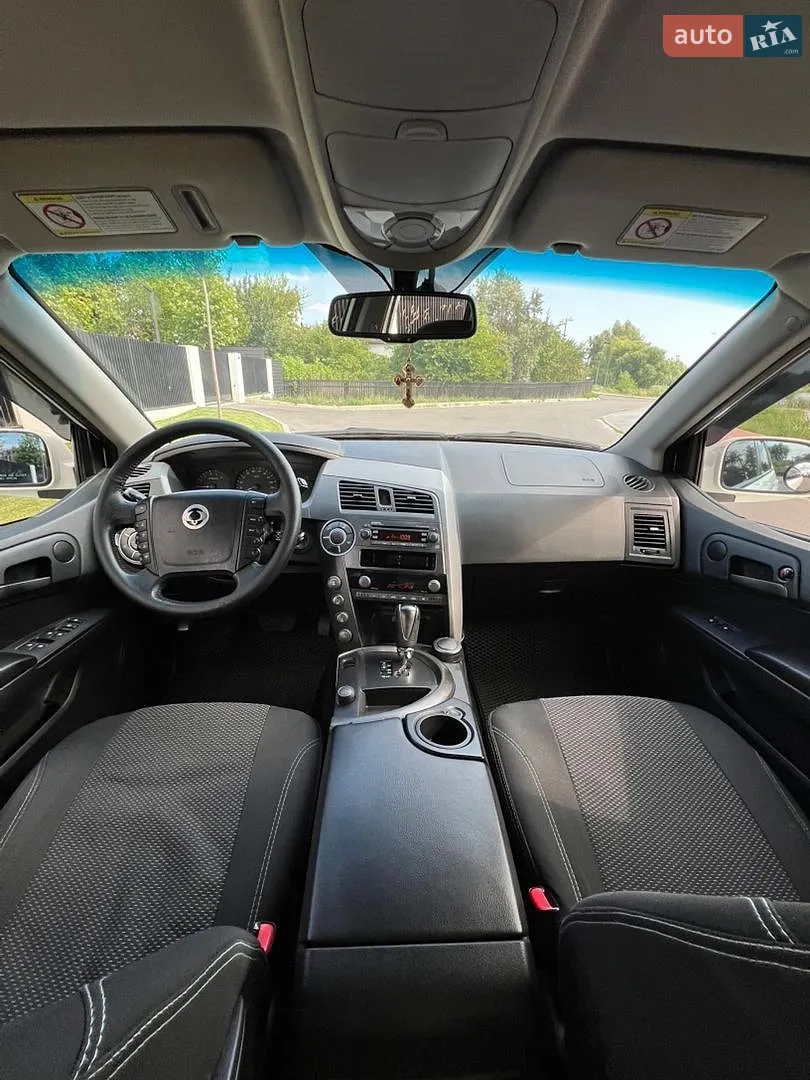 2012 SsangYong Kyron - мініатюра 13