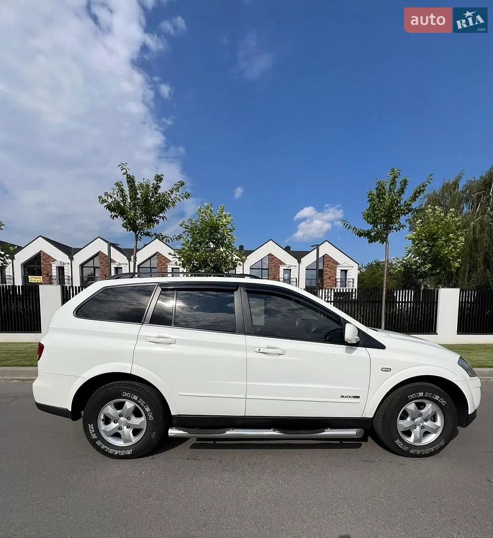 2012 SsangYong Kyron - мініатюра 23