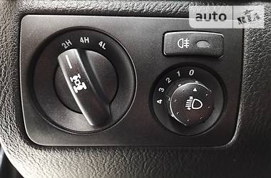 Внедорожник / Кроссовер SsangYong Rexton 2007 в 