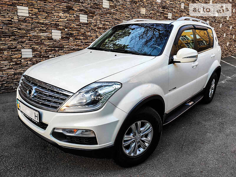Позашляховик / Кросовер SsangYong Rexton 2014 в Києві