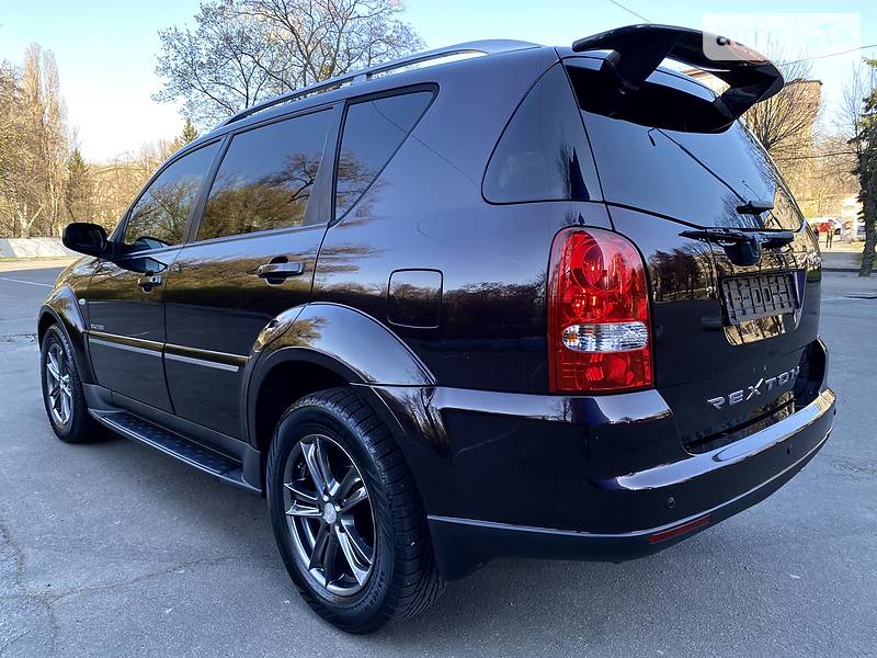 Позашляховик / Кросовер SsangYong Rexton 2010 в Дніпрі