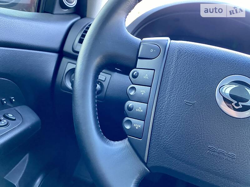Позашляховик / Кросовер SsangYong Rexton 2010 в Дніпрі