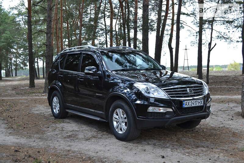 Внедорожник / Кроссовер SsangYong Rexton 2013 в Харькове