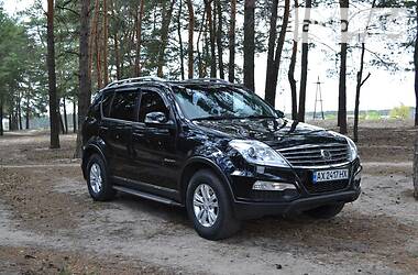 Внедорожник / Кроссовер SsangYong Rexton 2013 в Харькове