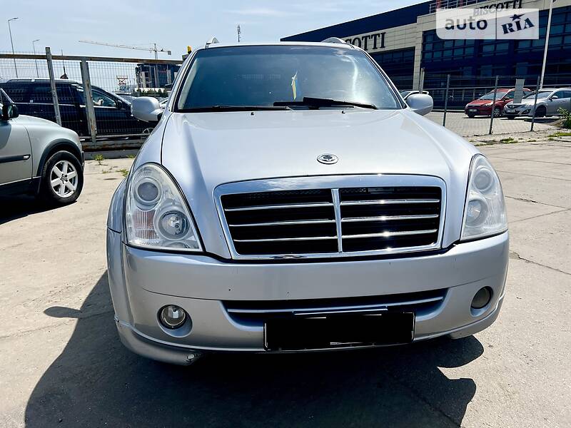 Внедорожник / Кроссовер SsangYong Rexton 2008 в Львове