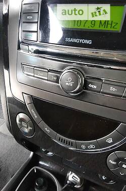 Внедорожник / Кроссовер SsangYong Rexton 2014 в Киеве