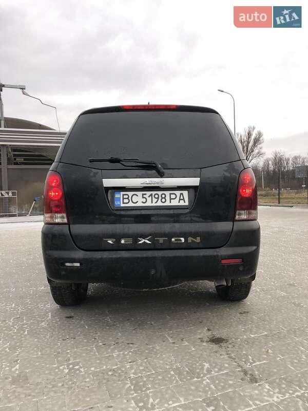 Позашляховик / Кросовер SsangYong Rexton 2005 в Львові
