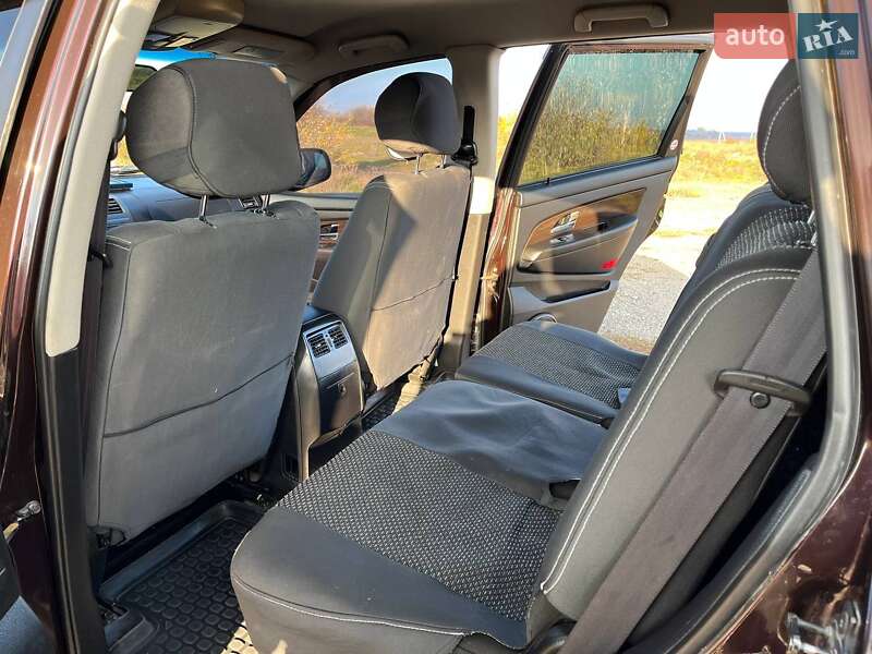 Внедорожник / Кроссовер SsangYong Rexton 2009 в Тернополе фото 7 Внедорожник / Кроссовер SsangYong Rexton 2009 в Тернополе