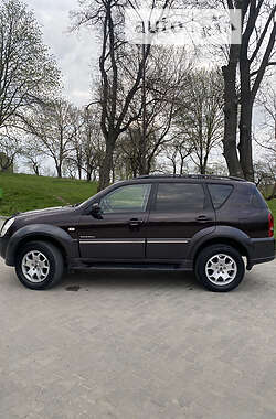Внедорожник / Кроссовер SsangYong Rexton 2007 в 